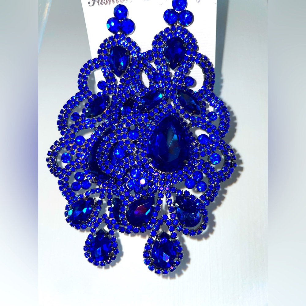 Pageant Earrings- Fashion jewelry. Color Royal Blue